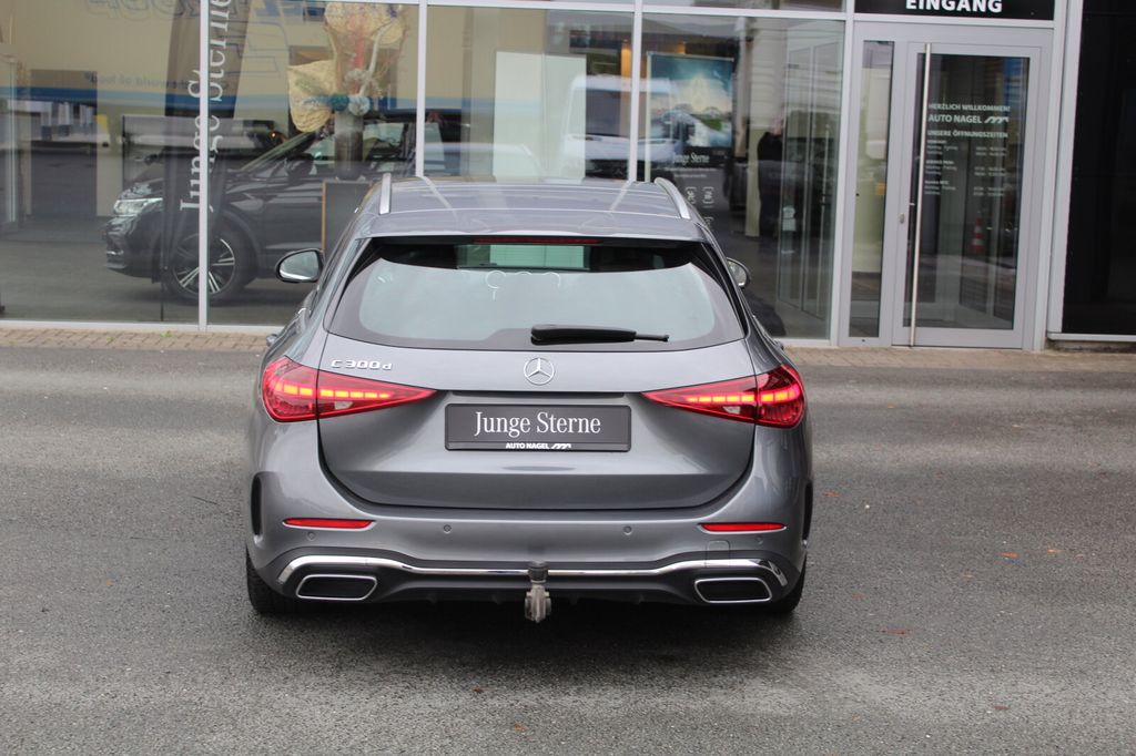 Mercedes-Benz C 300 2025