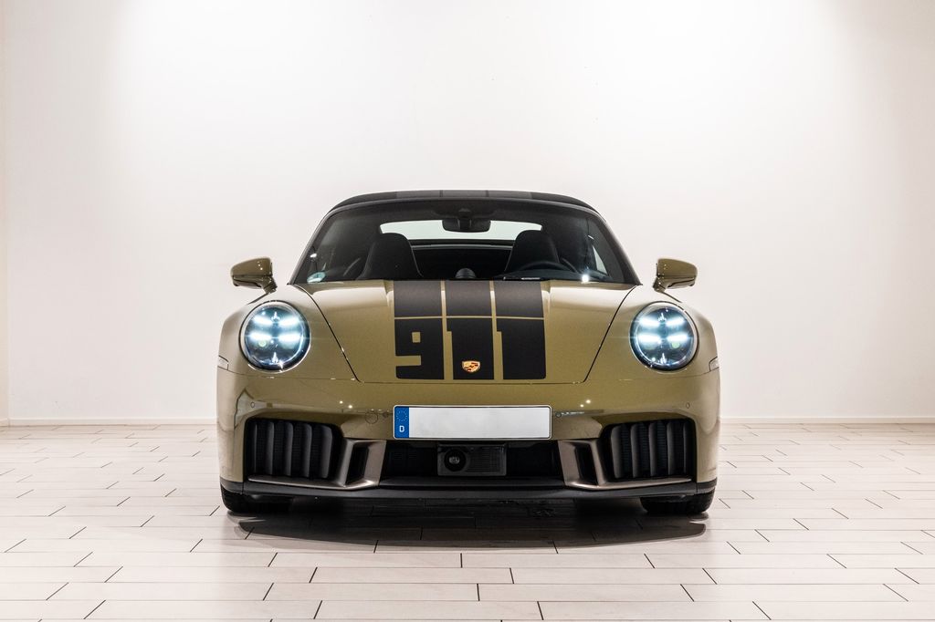 Porsche 992