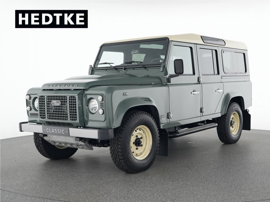 Land Rover Defender 2012