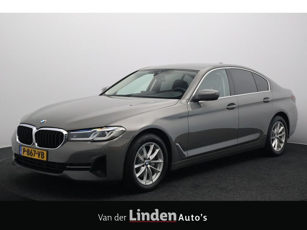 BMW 520 2022