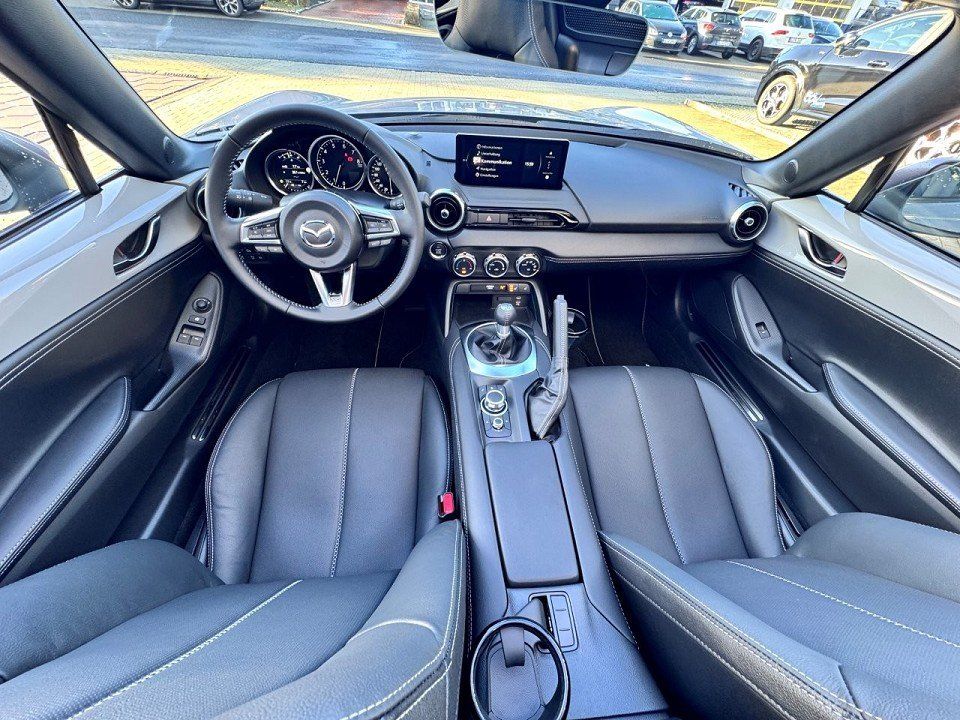Mazda MX-5 2025