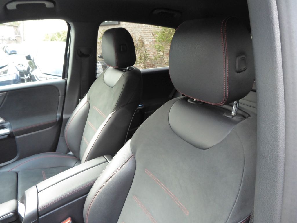 Mercedes-Benz B 180 2019