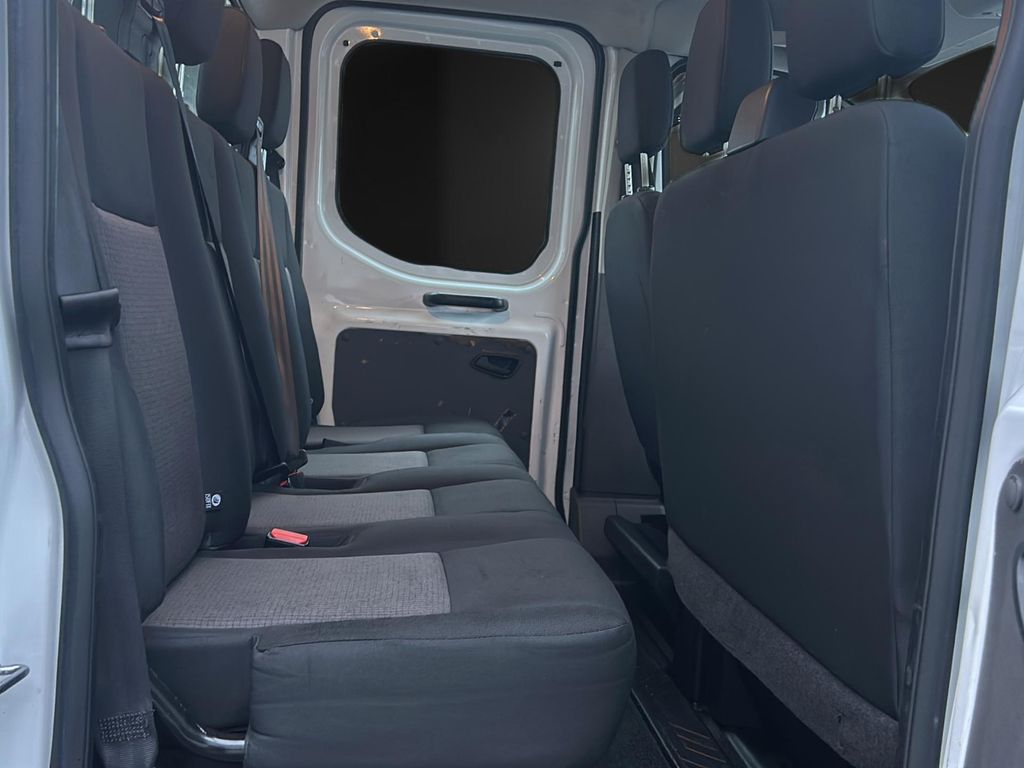 Ford Transit 2021
