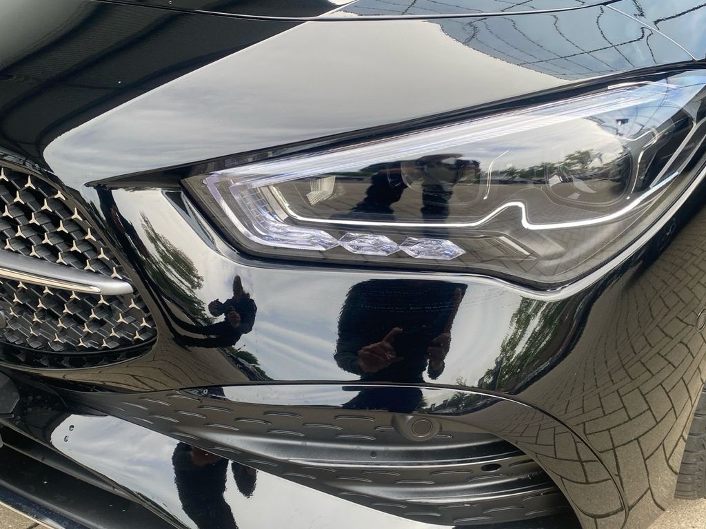 Mercedes-Benz CLA 220 2025