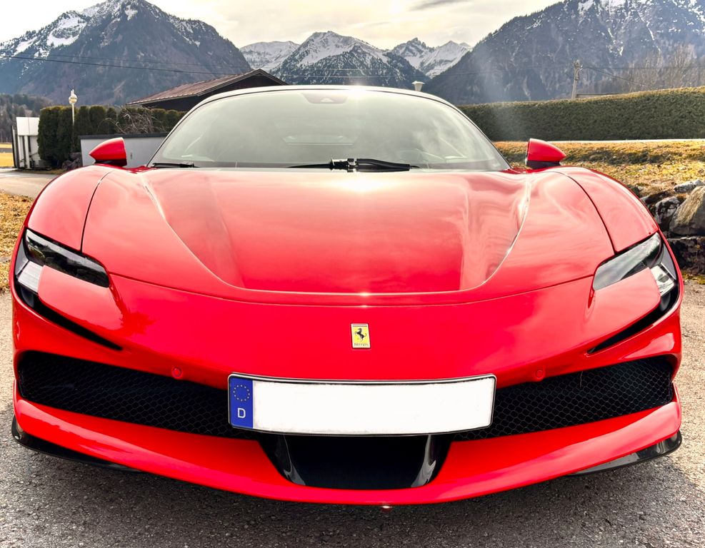 Ferrari SF90 2021