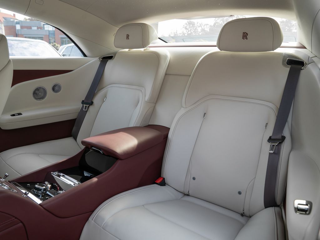 Rolls-Royce Spectre 2024