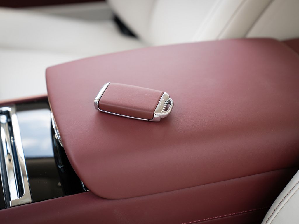 Rolls-Royce Spectre 2024