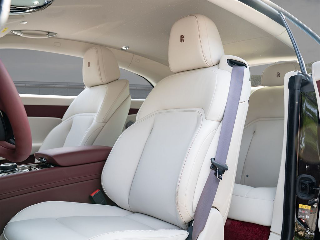 Rolls-Royce Spectre 2024