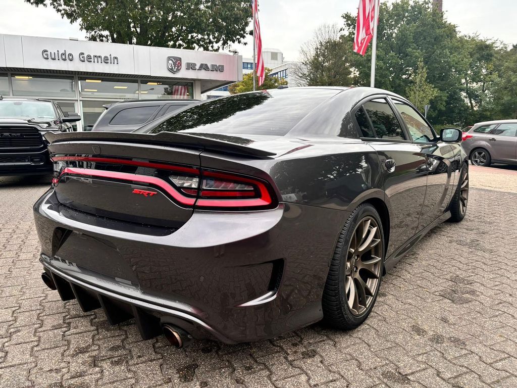 Dodge Charger 2017