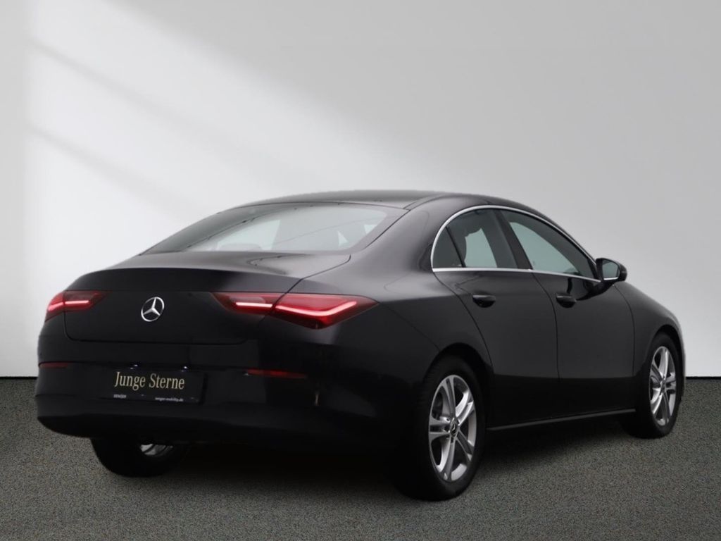 Mercedes-Benz CLA 180 2024