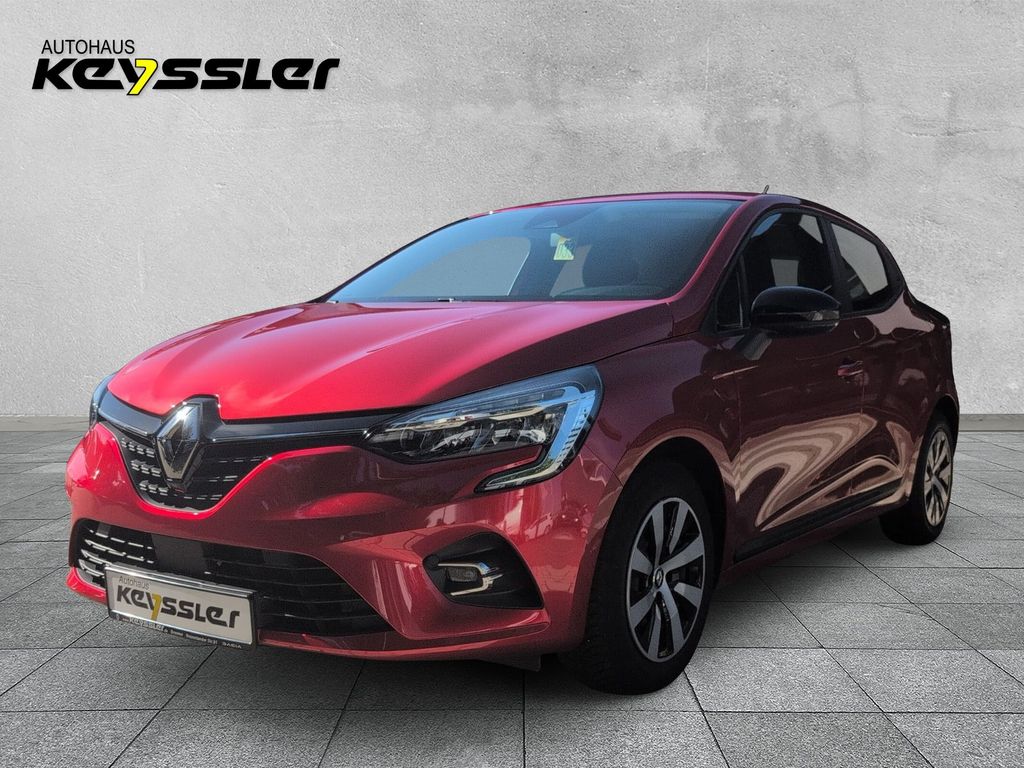 Renault Clio 2023