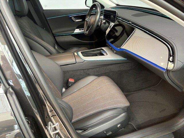 Mercedes-Benz E 220 2024