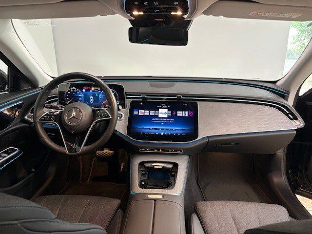 Mercedes-Benz E 220 2024