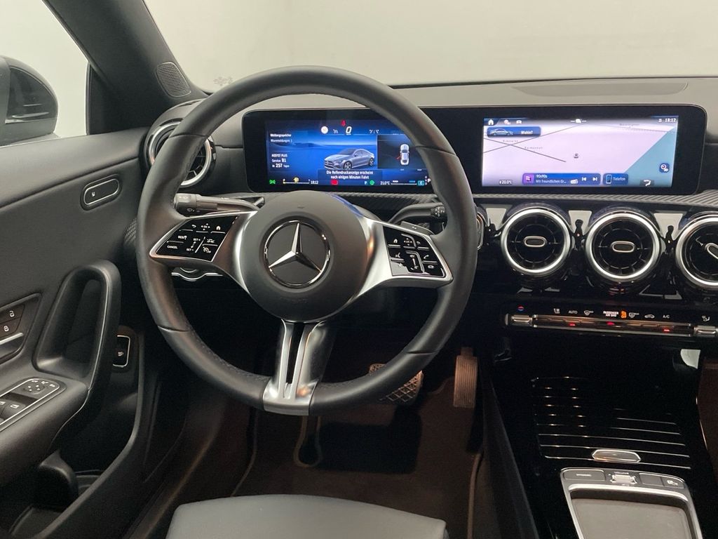Mercedes-Benz CLA 180 2024