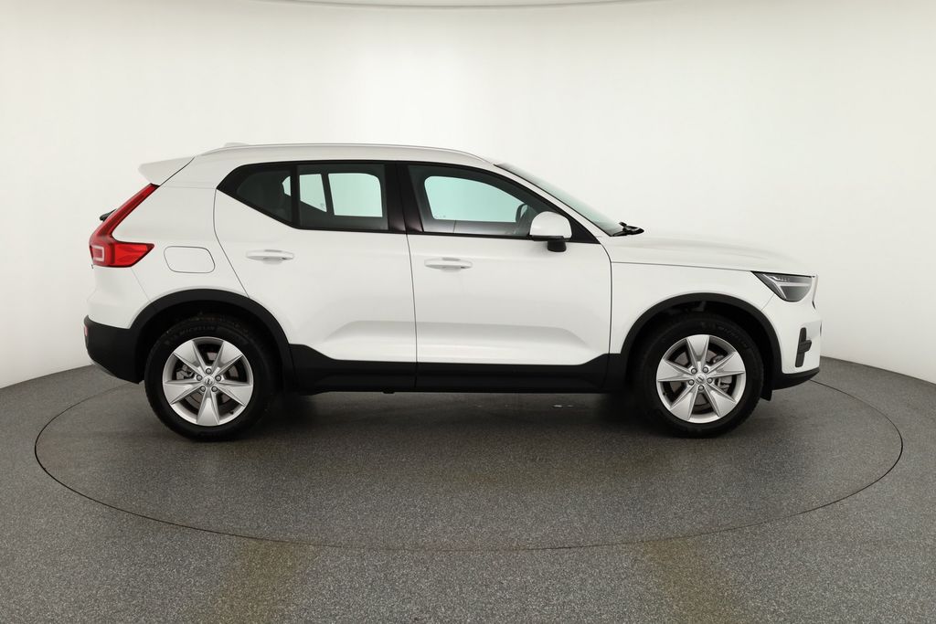 Volvo XC40 2024