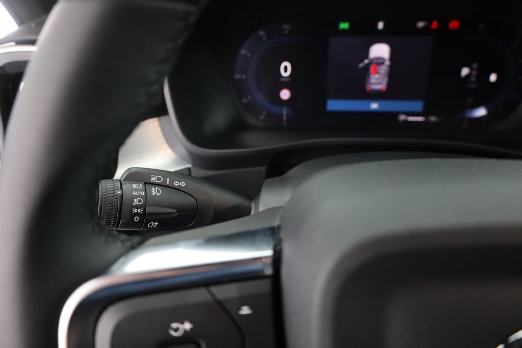 Volvo XC40 2024