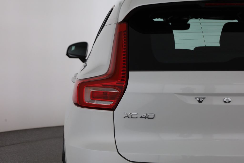 Volvo XC40 2024