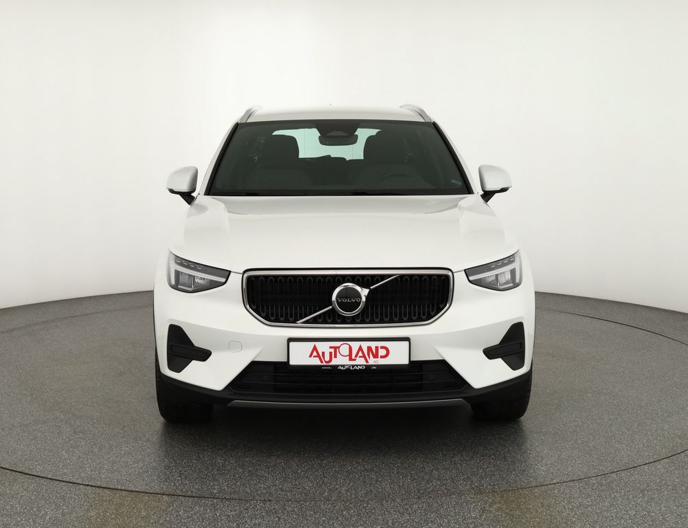 Volvo XC40 2024