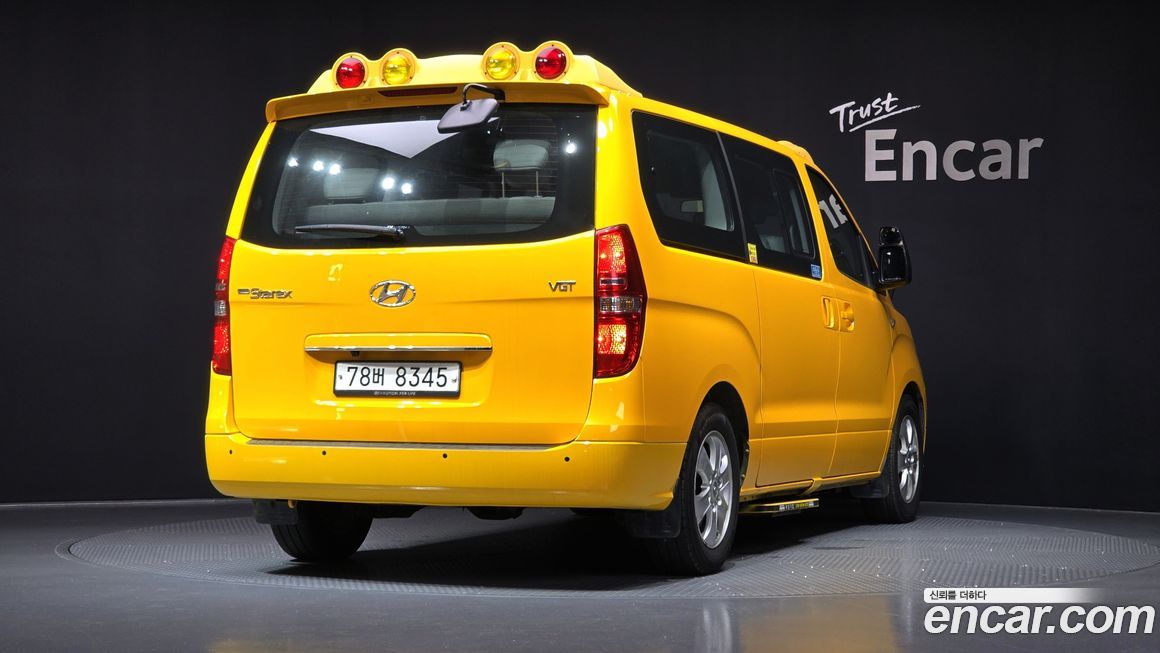 Hyundai Starex 2019