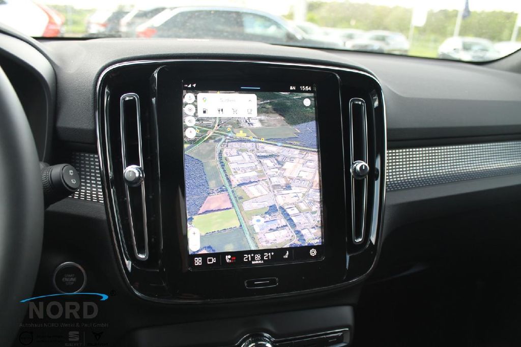 Volvo XC40 2023