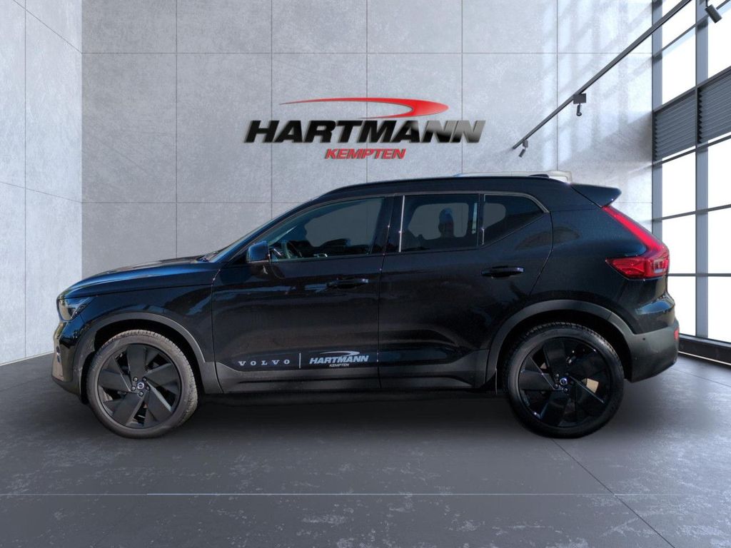 Volvo XC40 2025