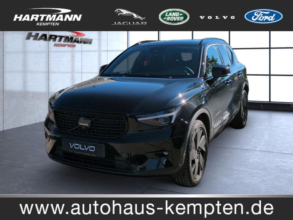 Volvo XC40 2025