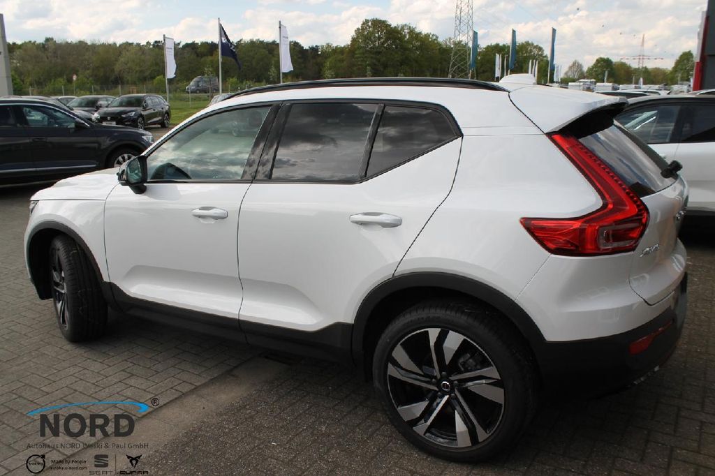 Volvo XC40 2023