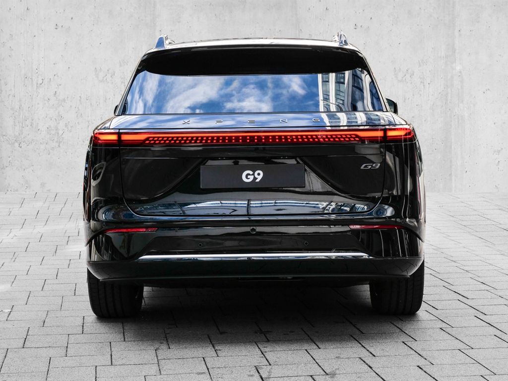 XPENG G9