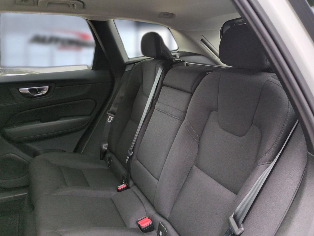 Volvo XC60 2022
