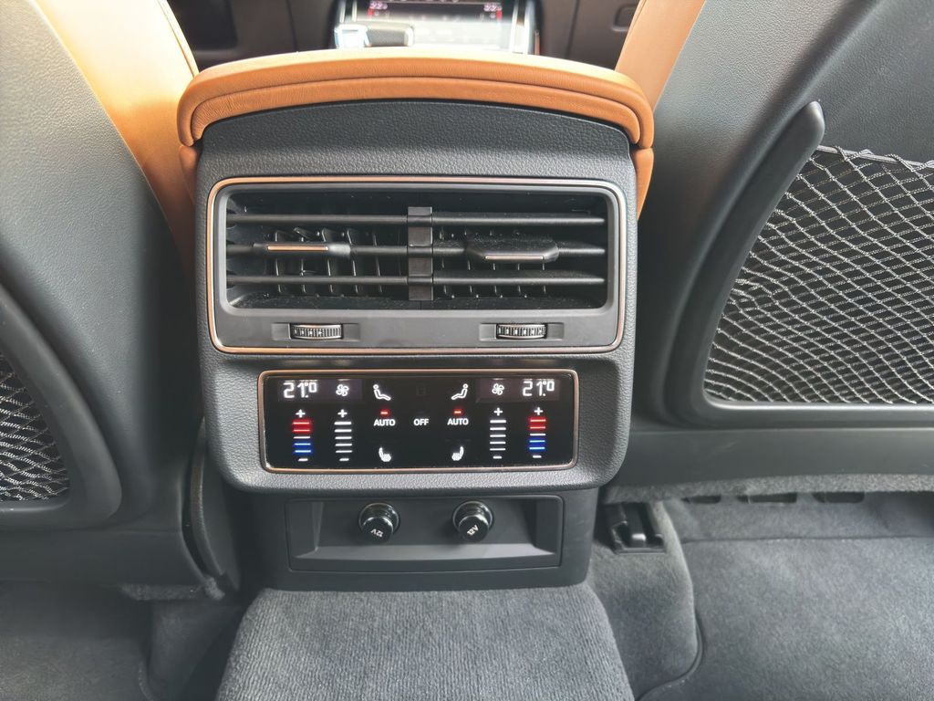 Audi SQ7 2021