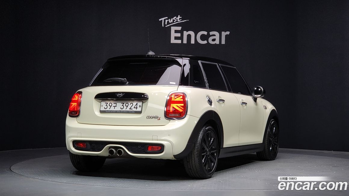 Mini Cooper 2019