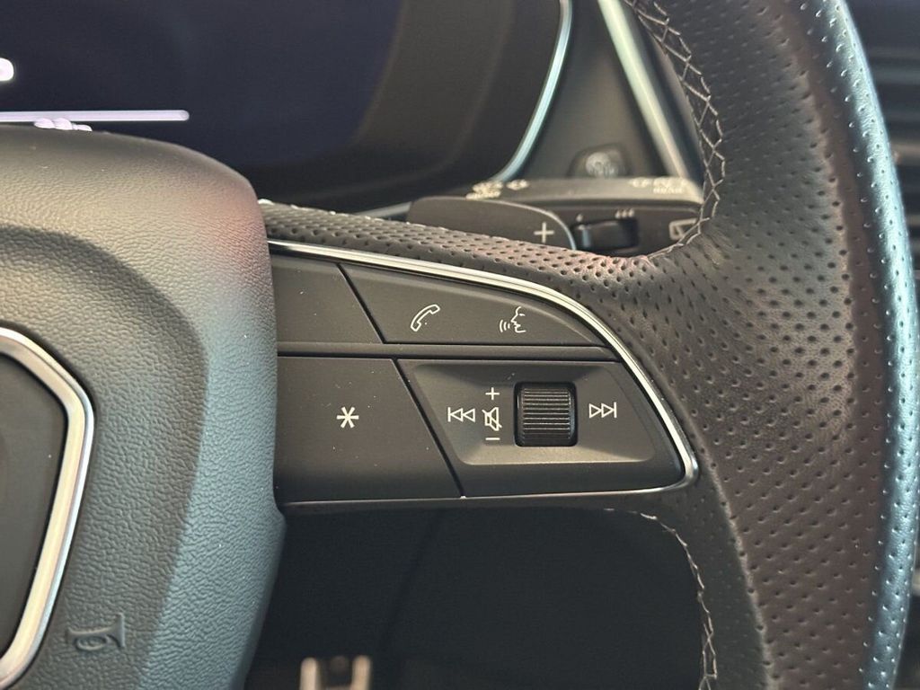 Audi SQ5 2023