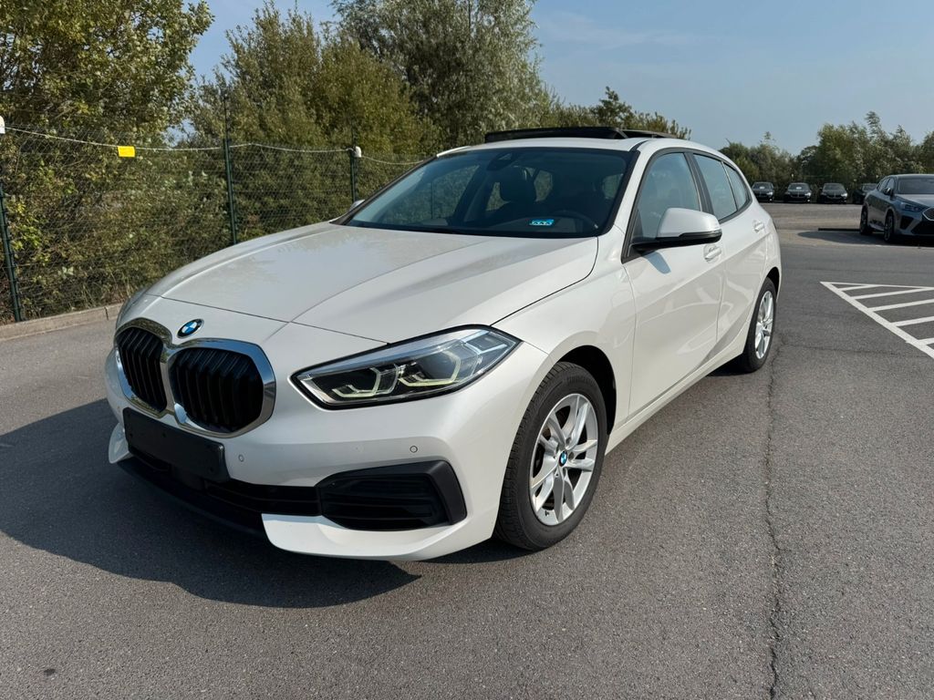 BMW 118 2021