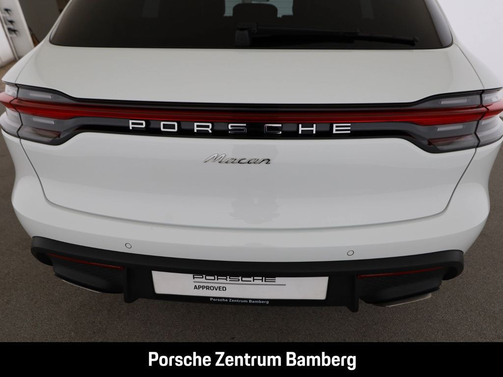Porsche Macan 2024