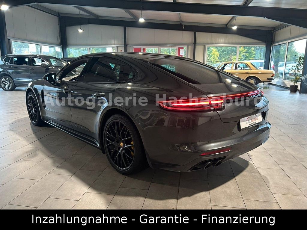 Porsche Panamera 2019