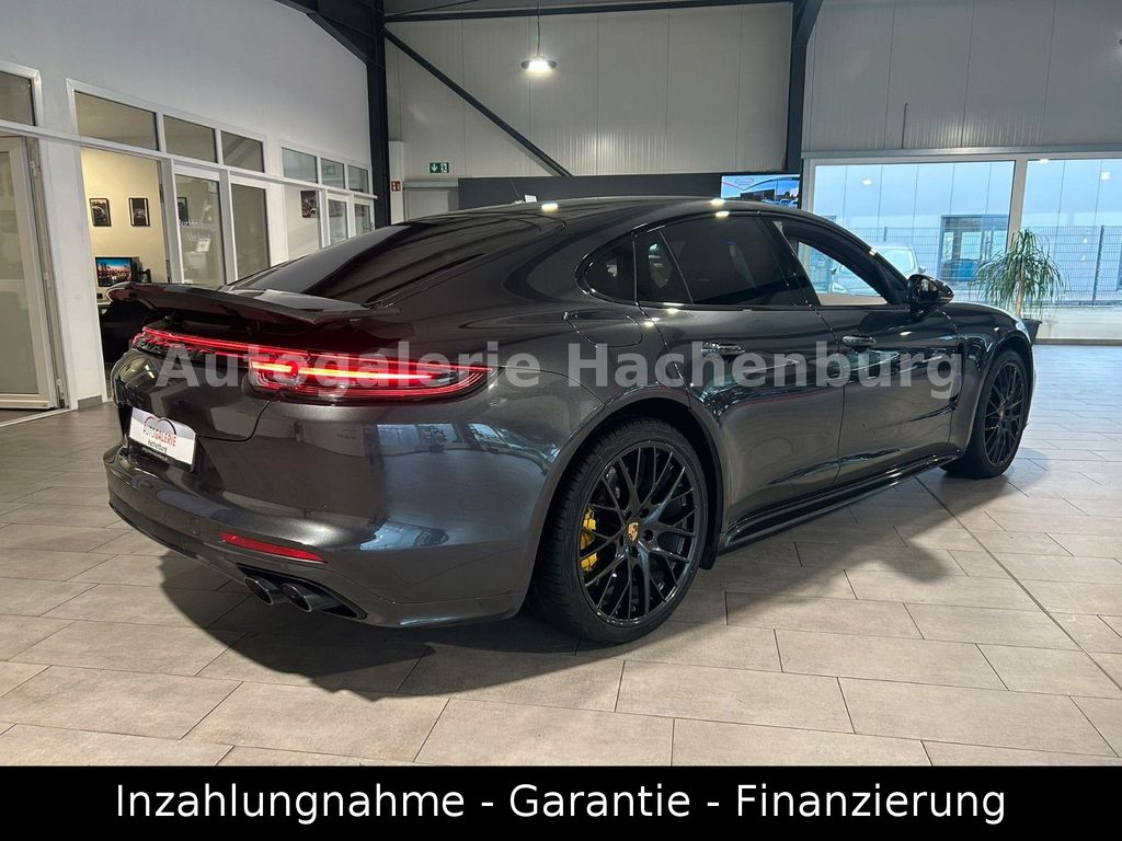 Porsche Panamera 2019