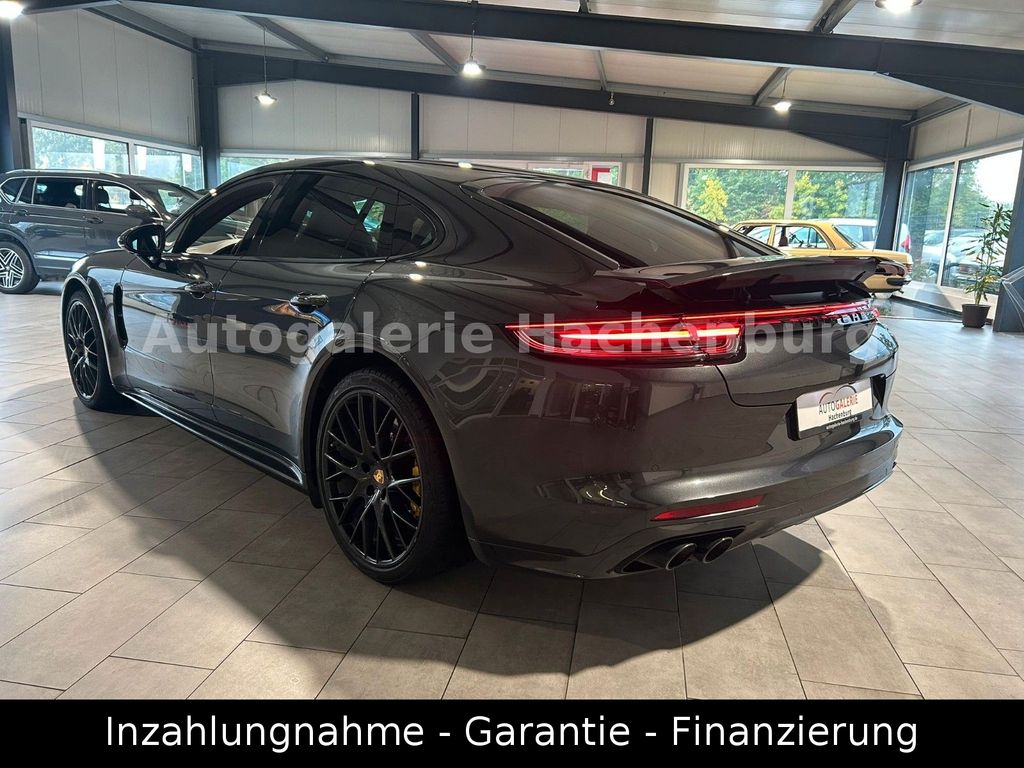 Porsche Panamera 2019