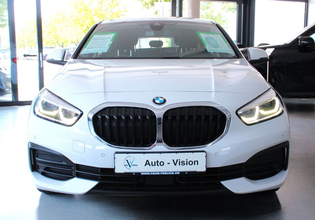 BMW 116 2022