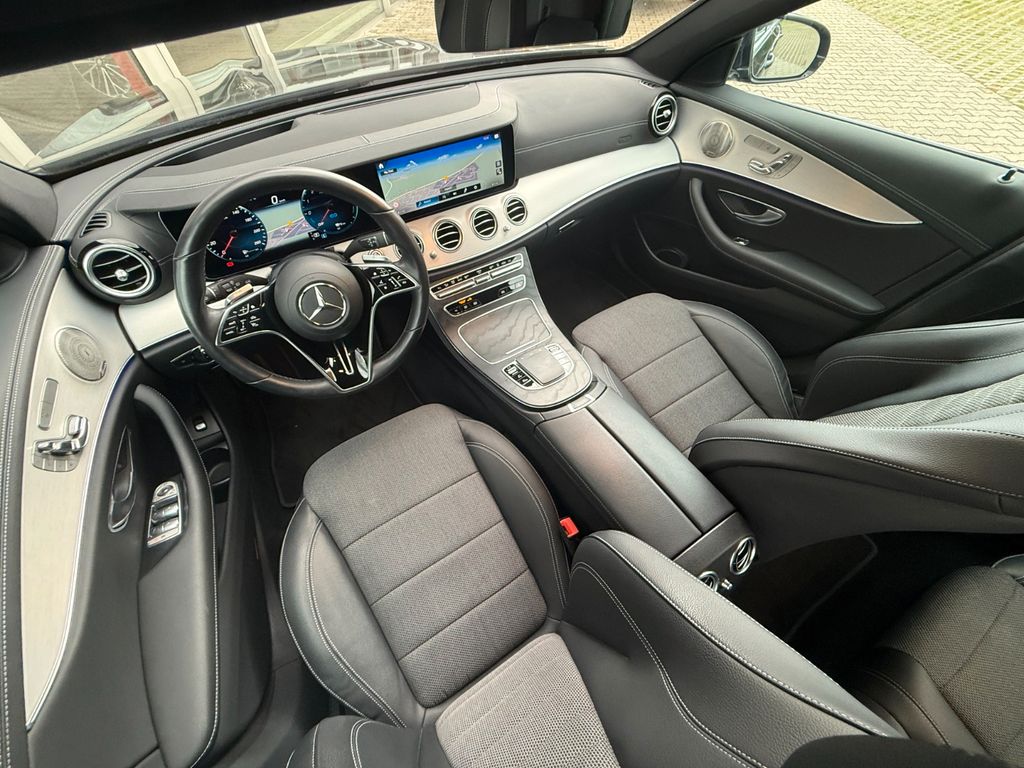 Mercedes-Benz E 300 2023