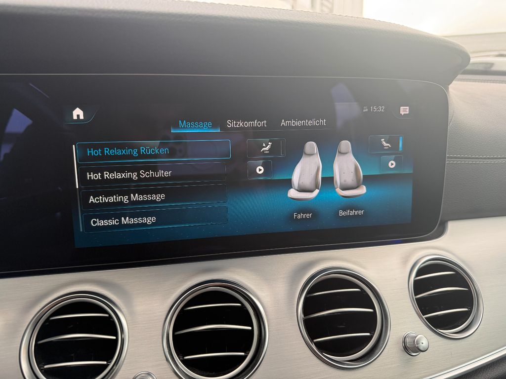 Mercedes-Benz E 300 2023