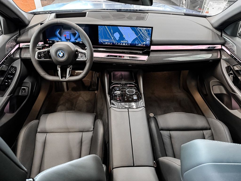 BMW i5