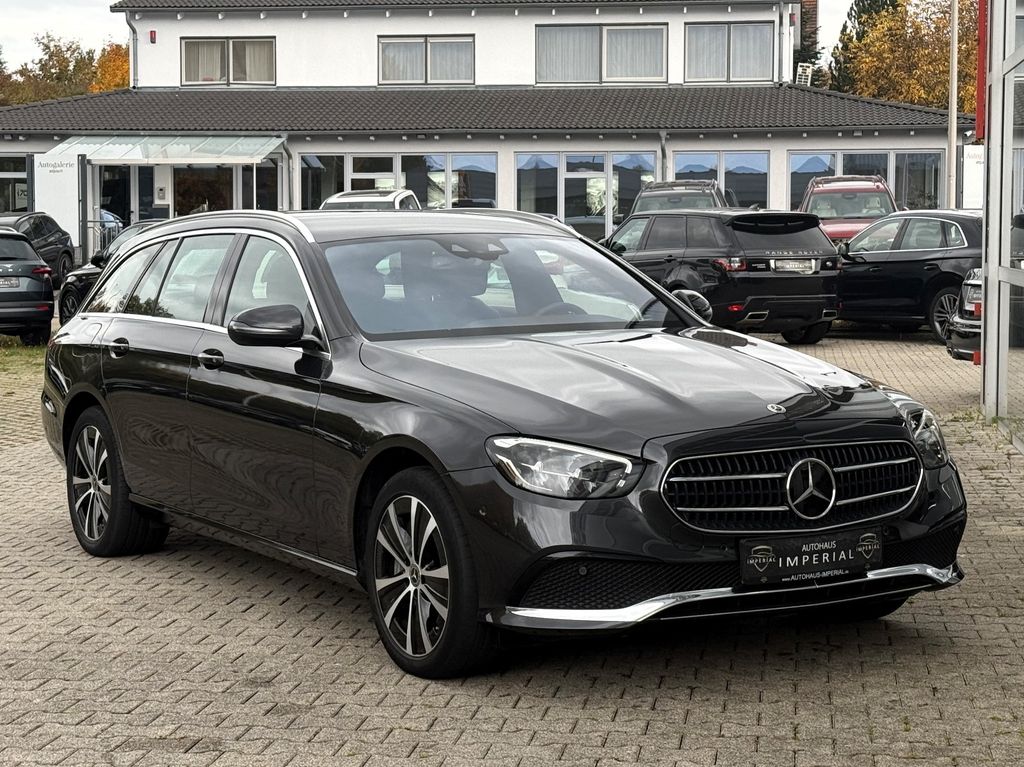Mercedes-Benz E 300 2023