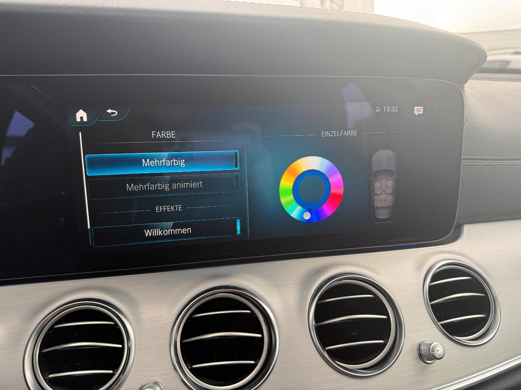 Mercedes-Benz E 300 2023