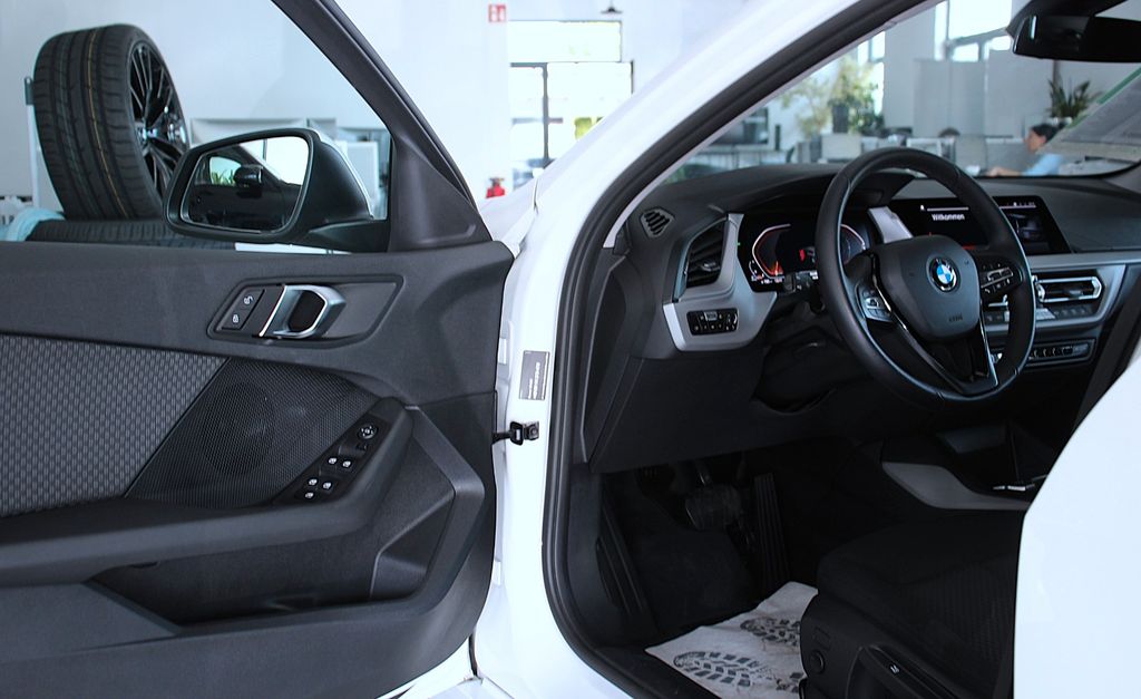 BMW 116 2022