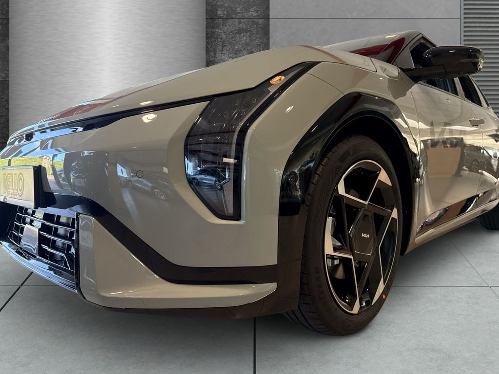 Kia EV4 2025