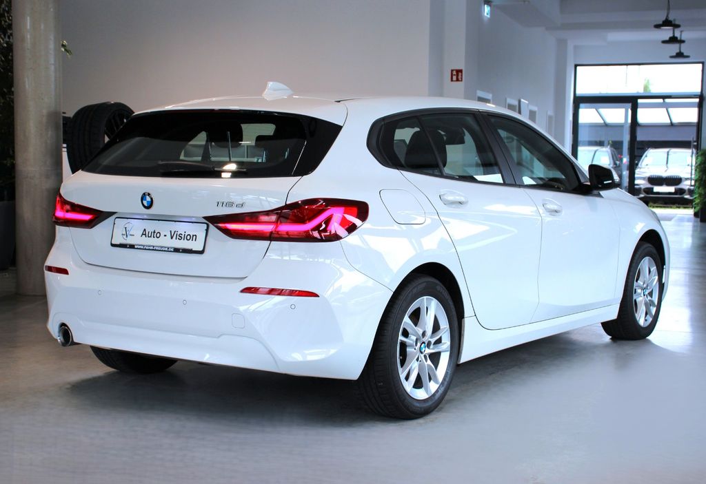 BMW 116 2022