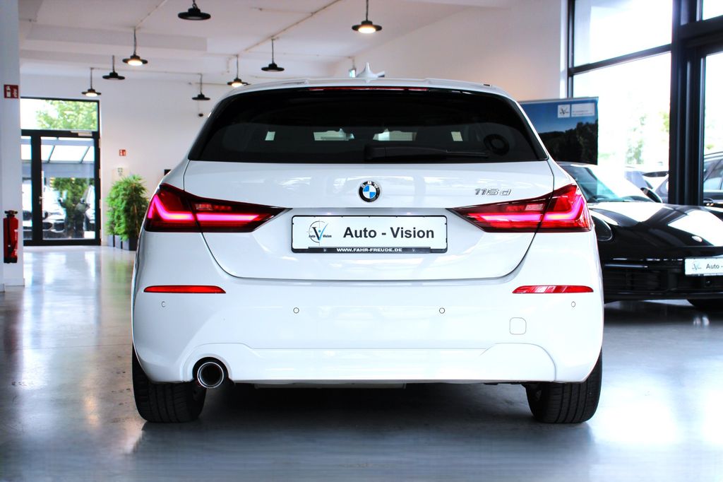 BMW 116 2022