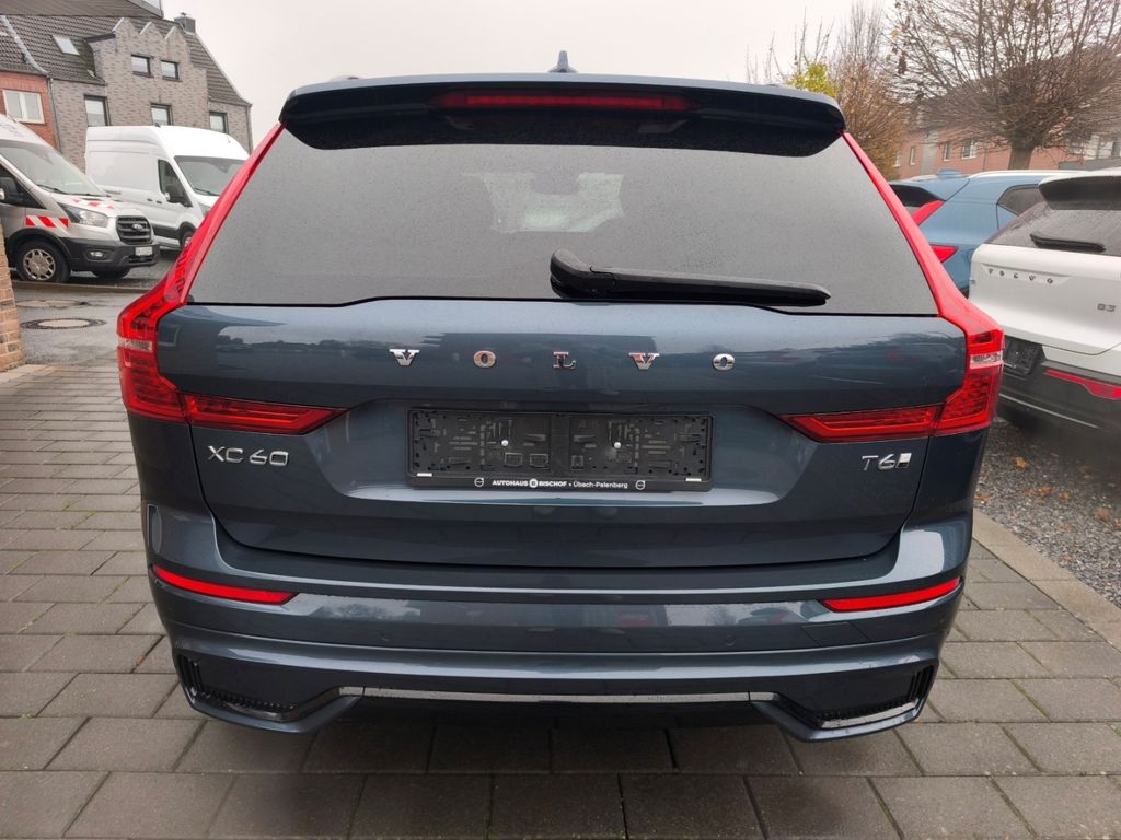 Volvo XC60 2025