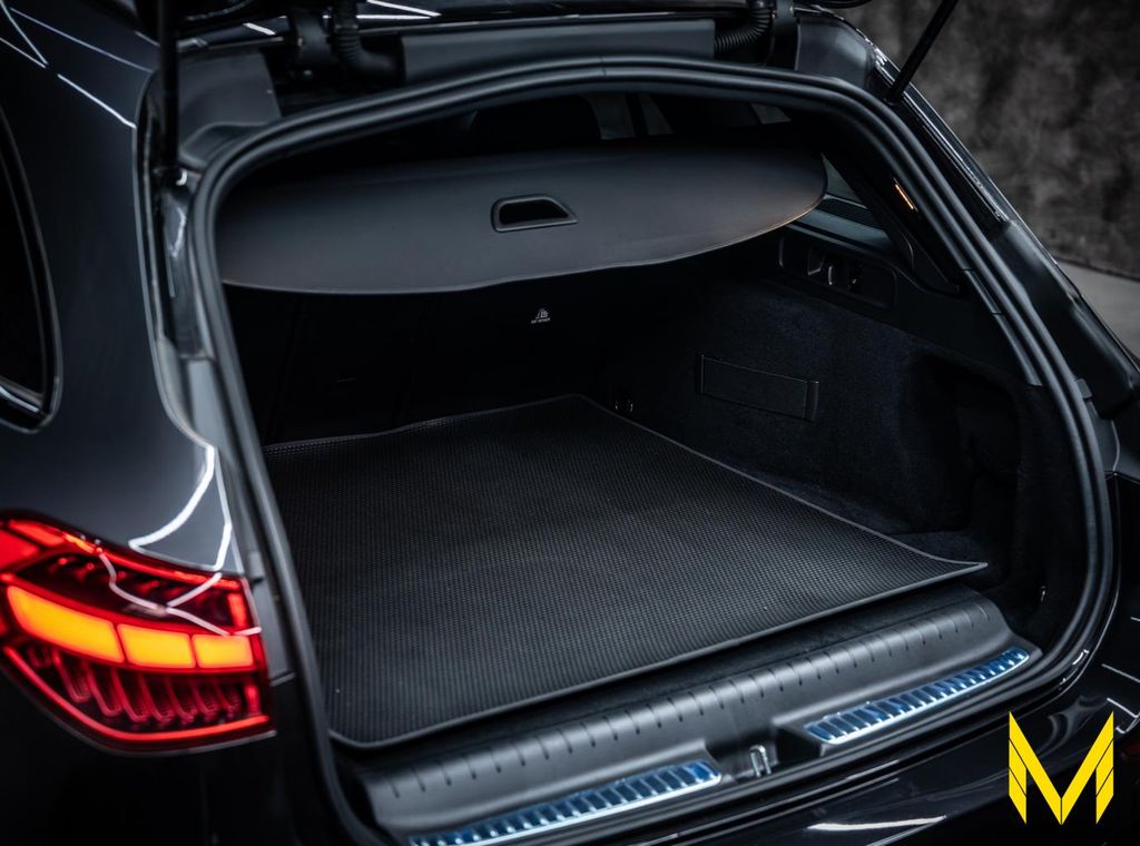 Mercedes-Benz C 300 2024