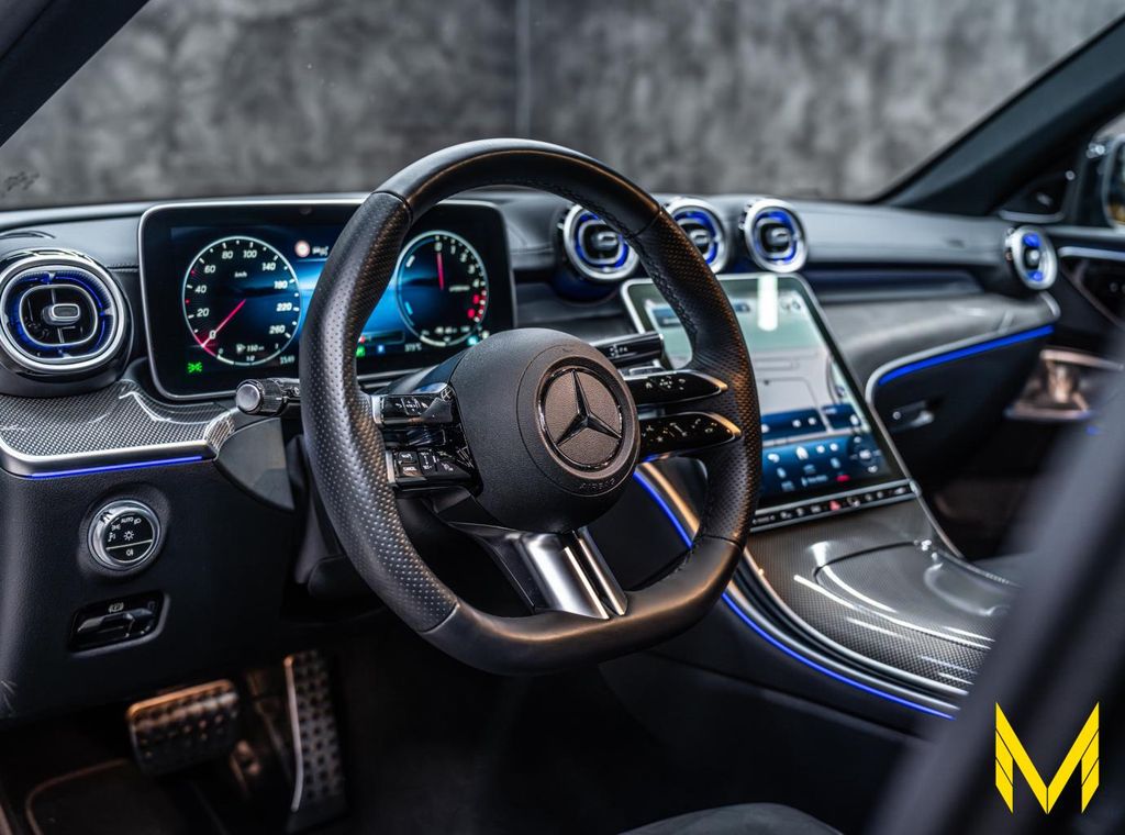 Mercedes-Benz C 300 2024